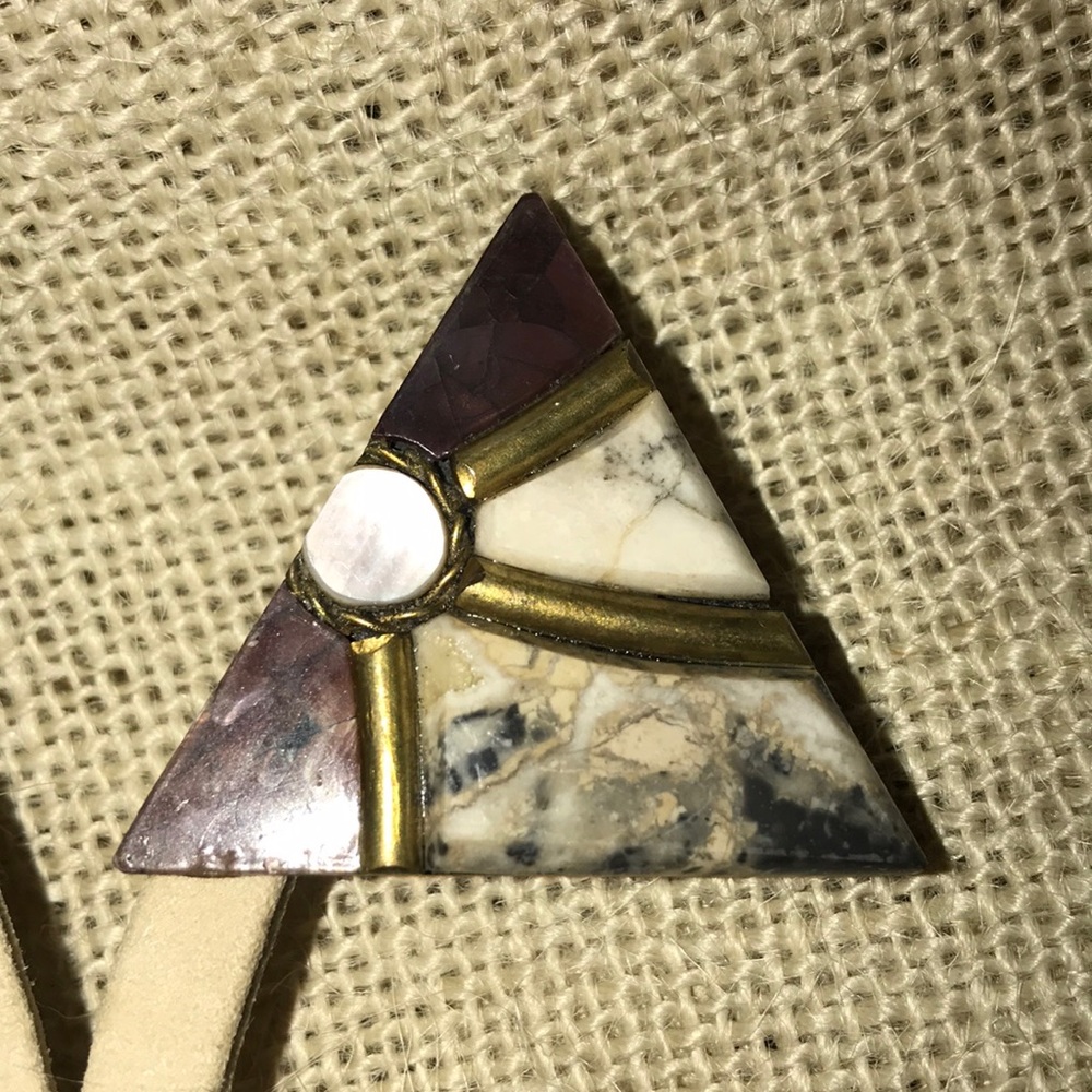 Handmade triangular earrings - Picture 2 of 5